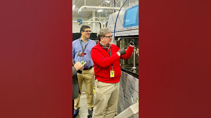 8 Ways ASPR is Strengthening Domestic Manufacturing of Critical Medicines