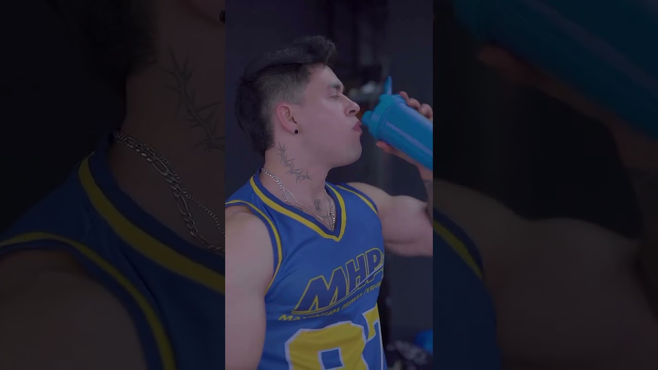 Diego hydrates w/ IMPACT HYDRATION - 5x more electrolytes than leading sports drinks + 3g creatine