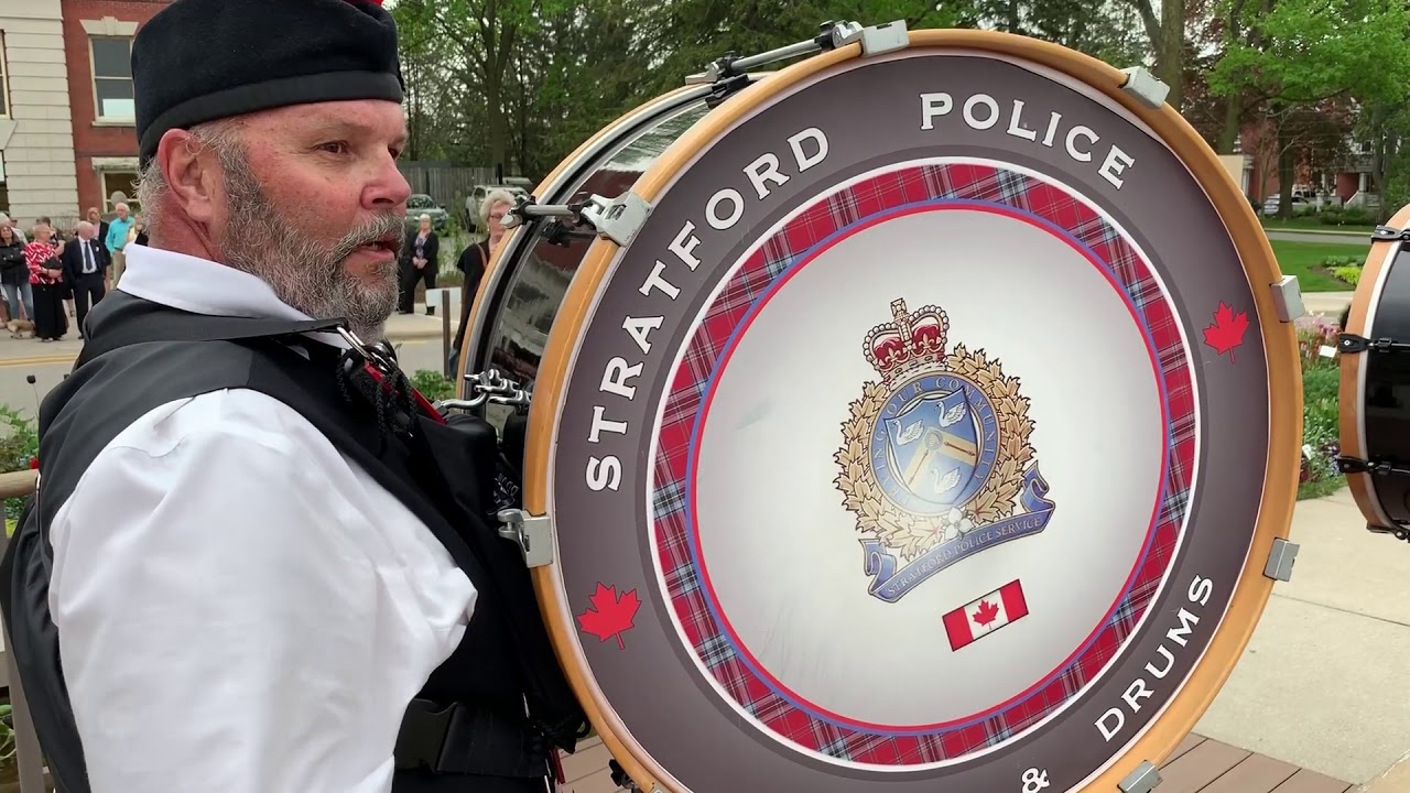 video phone beyonce mp3 Opening night at Stratford Festival