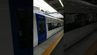 名鉄2000系2005F＋2003F回送神宮前駅発車