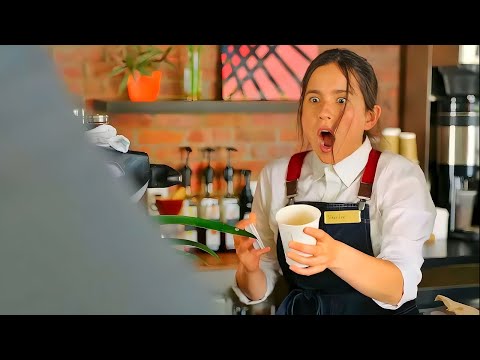 بنت بيتنمرو عليها عشان تخينه فبتشرب قهوة سحرية بتحولها لبنت جميله بتسحر الكل بجمالها