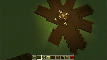 Minecraft spawn build [time lapse] (Part 1)