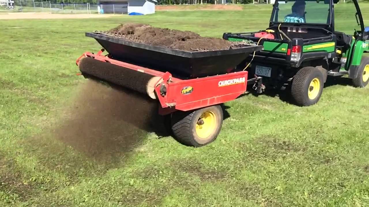 Josselyn Sports Turf Topdressing With Tycrop Quickpass 300 Youtube