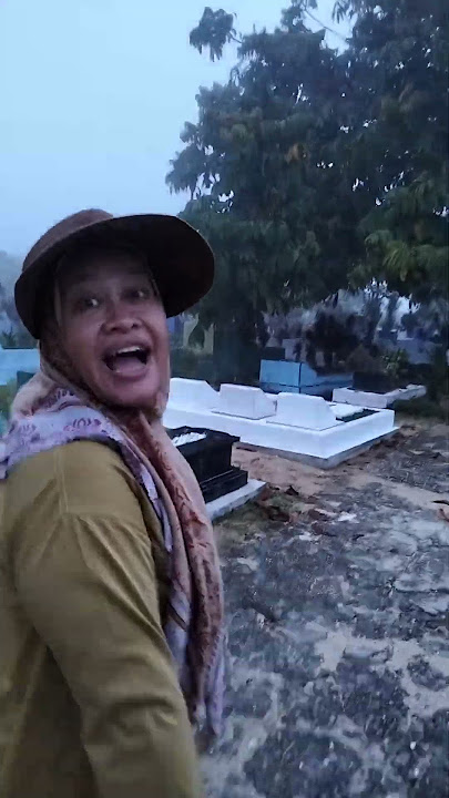 cari kedamaian disini