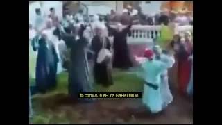 رقص محمد هنيدي فيلم صعيدي في الجامعه الامريكيه علي بشرة خير مسخررة