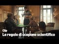 Tancredi spiega le regole di scopone scientifico | Hotel Costiera
