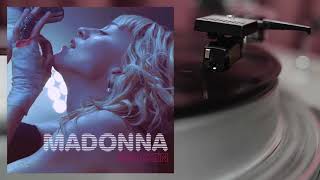 Madonna vs Kirsty & Loverush UK! - Set Your Broken Body Free (mashup)