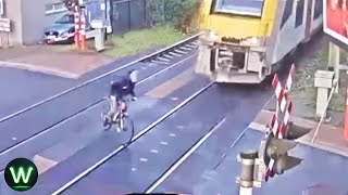 Tragic Moments! Shocking Train Moments Filmed Seconds Before Disaster That Are Pure Nightmare Fuel !