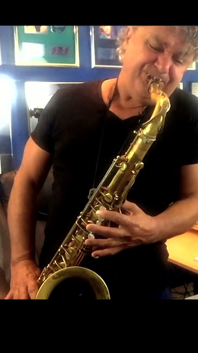 Urgent Saxophone Solo