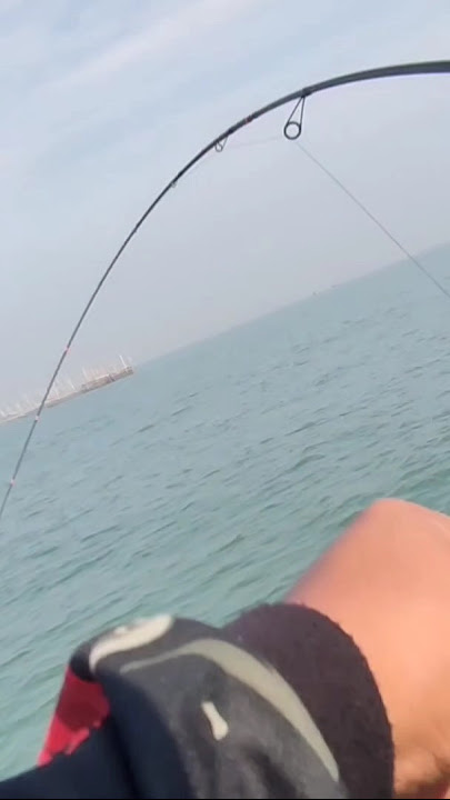 jangan berkedip perhatikan ujung jorannya
