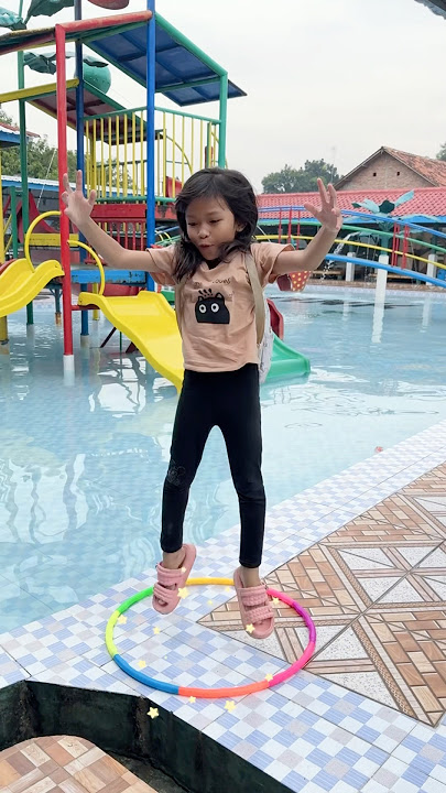 Sulap tiba tiba di Kolam Renang😍 #Shorts