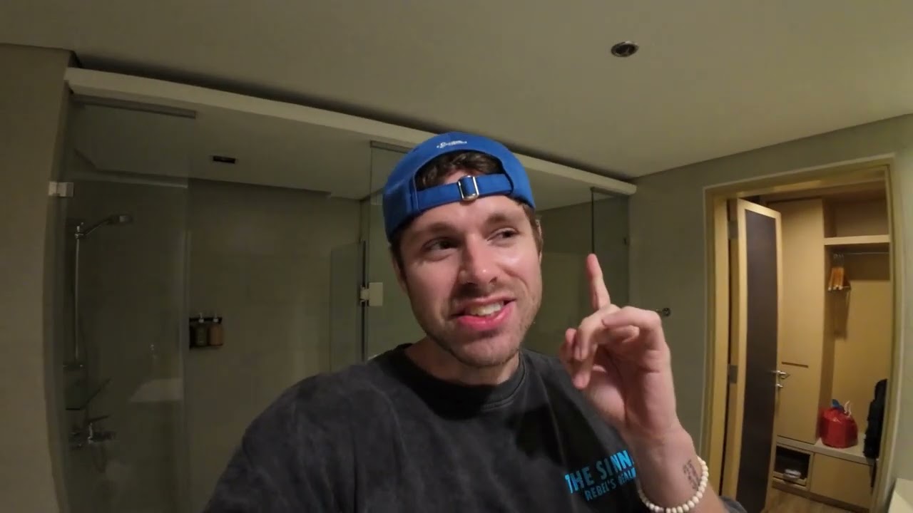 $100 Seda Vertis Hotel in Quezon City🇵🇭