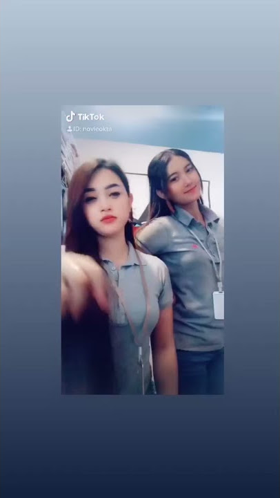 Tiktok “disini menunggu disana menanti”