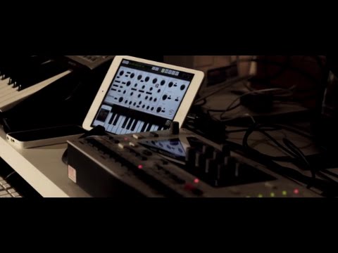 Arturia iSEM and Elektron Monomachine demo plus Eventide Space