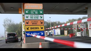 Carburants : pour lutter contre les pénuries, la France opte pour l'importation