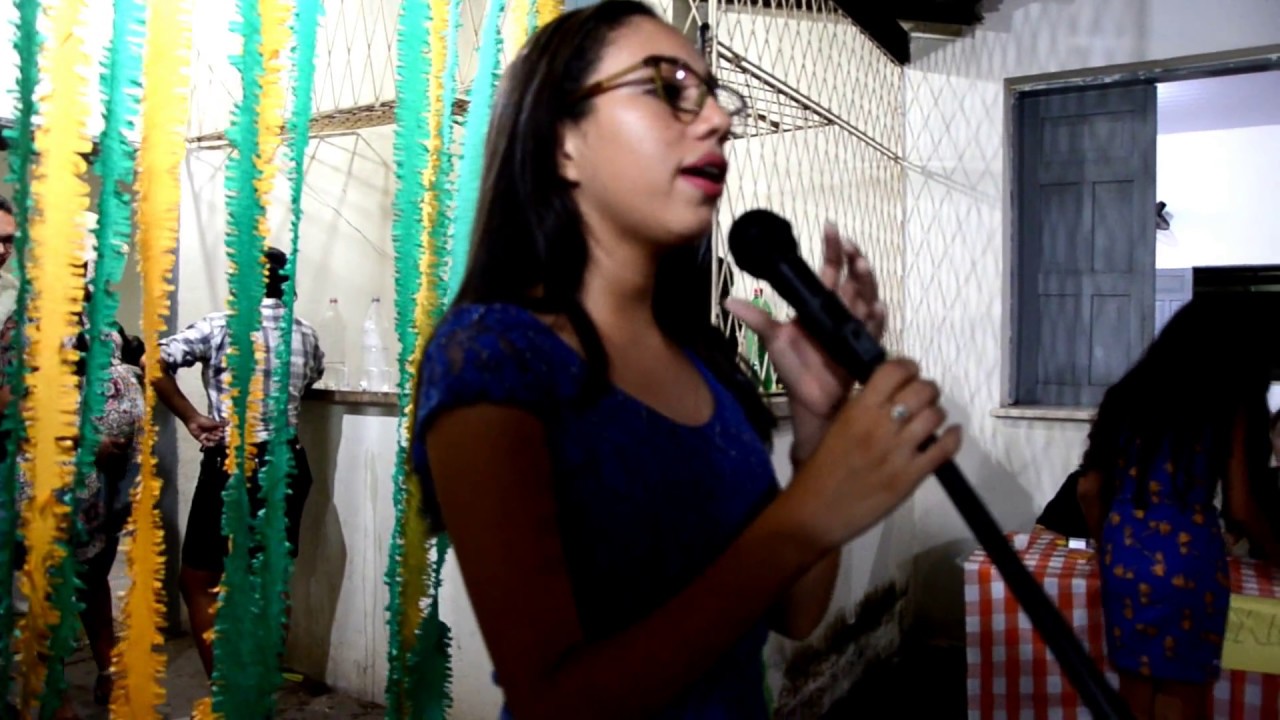 CANTORA EVANGÉLICA SARA MACEDO