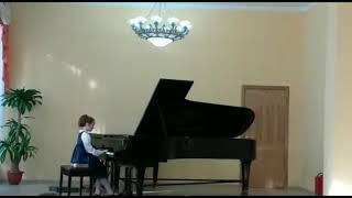 Выступление Маши на конкурсе пианистов.