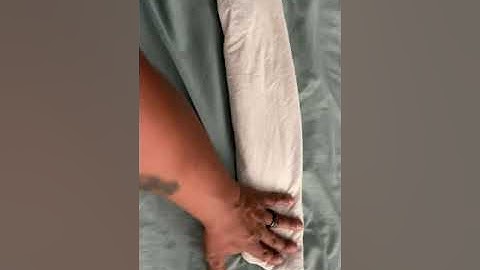 How to fold a t-shirt the Navy Bootcamp way