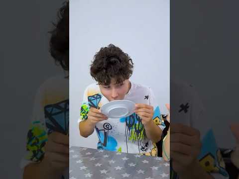 Как незаметно Серёжа поделился пирожным 😂🧁🤫 #fastsergey #funny #fastfamilylife