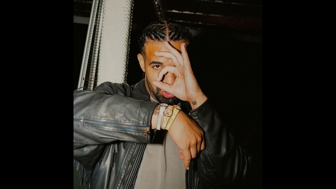 FREE DRAKE TYPE BEAT - DIFFERENT