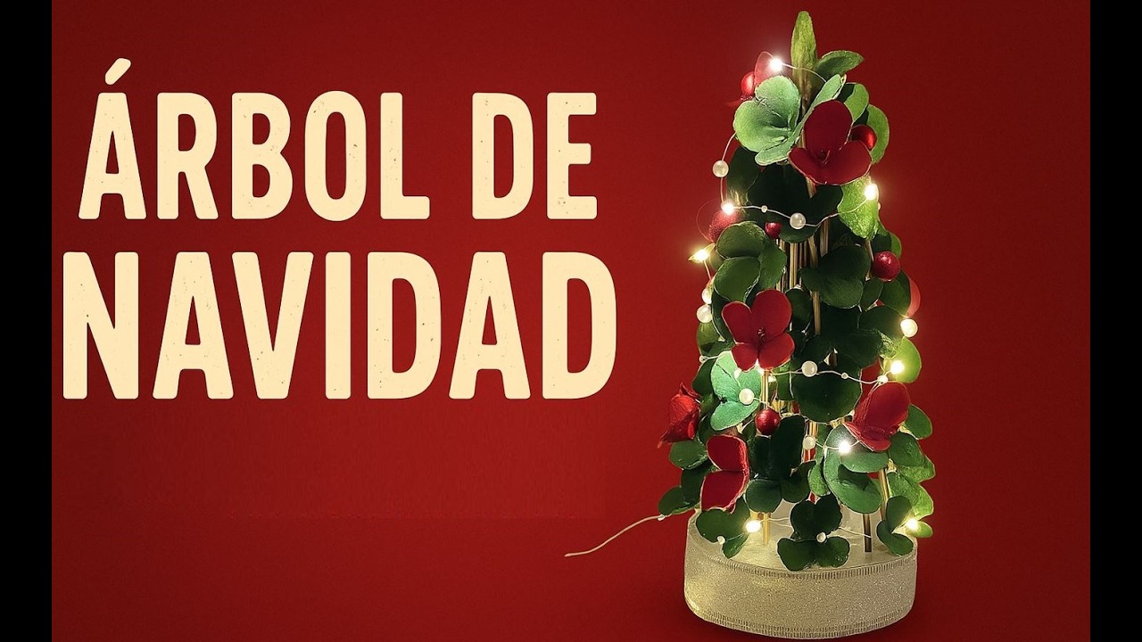 ¡ÁRBOL DE NAVIDAD con materiales reciclados en 3 MINUTOS! 🌟 FÁCIL, BONITO y RECICLADO 🎄 | ARCTE