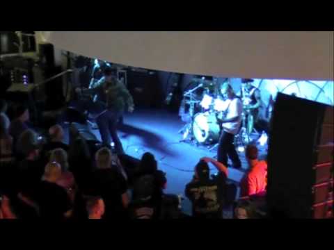 Guarda Stereoside - Too High - Live at ShipRocked - Nov 17, 2009 su YouTube Guarda Stereoside - Too High - Live at ShipRocked - Nov 17, 2009 su YouTube