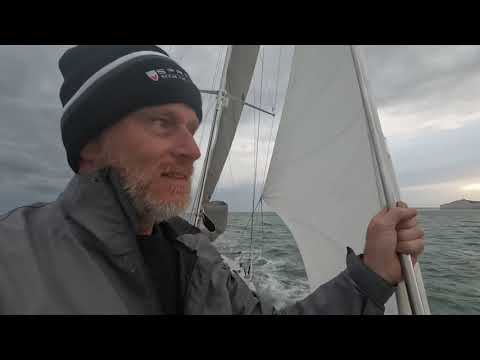 #4 | Solo Sailing | 1st Evening Out