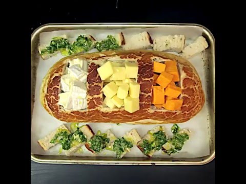 3 Cheesy Fondue Bread Boat