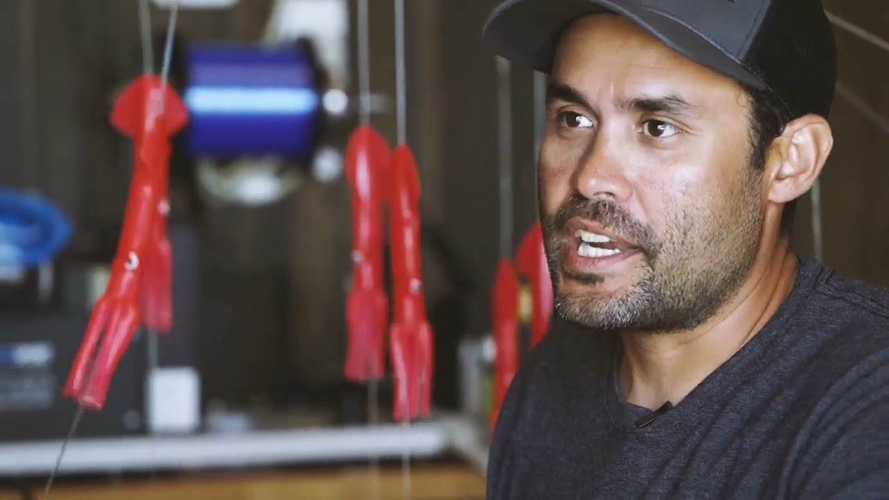 DREDGE FISHING FOR BLUE MARLIN