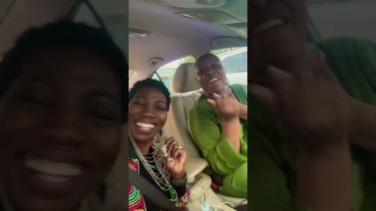 Chilling with my Brooklyn daughter Moshoodat 🙌🏿 