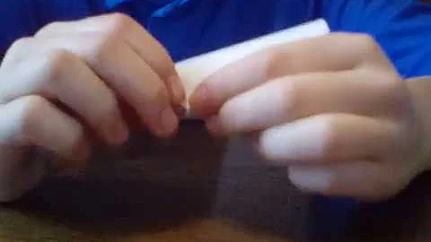 How to rip paper on a straight line