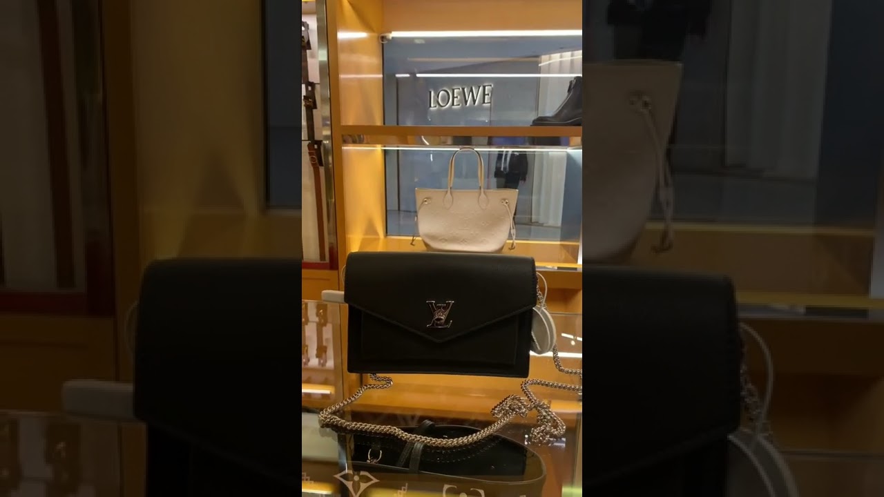 LV POCHETTE MYLOCKME CHAIN / LV Haul. LV Store. Barcelona. Spain. 