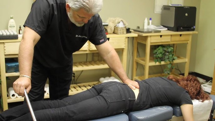 Chiropractic Adjustment for Low Back Pain Relief, Psoas Chiro Demonstration  