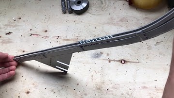 FEDA customized track which is connected with vibration bowl feeder