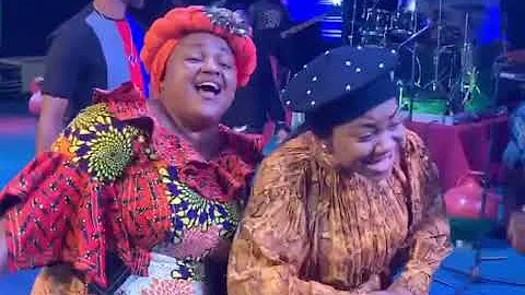 Mercy chinwo and chioma jesus with Able cee wonderful dancing moves