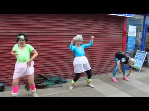 Fizzog Old Ladies Flash In Bilston