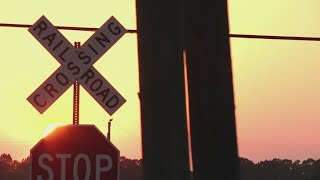 1 dead after train collides with car in Amite