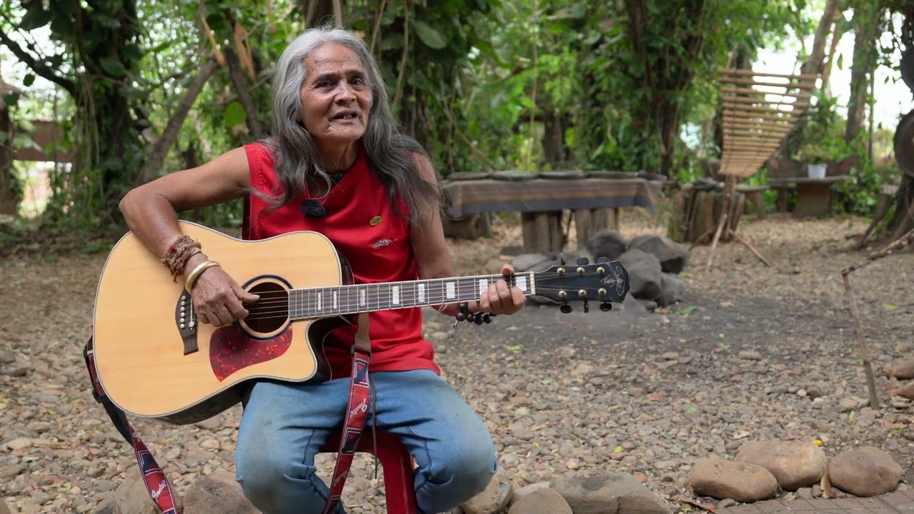 🇻🇳 A Biu — Sỡangon tơ blah (Nỗi buồn chiến tranh) nghệ sĩ Ba Na | Sorrow of War, BAHNAR artist [ENG]