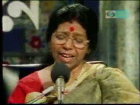 Oi Je Sabuj Bano Bithika   Madhuri Chattopadhyay  Doordarshan Live Recording