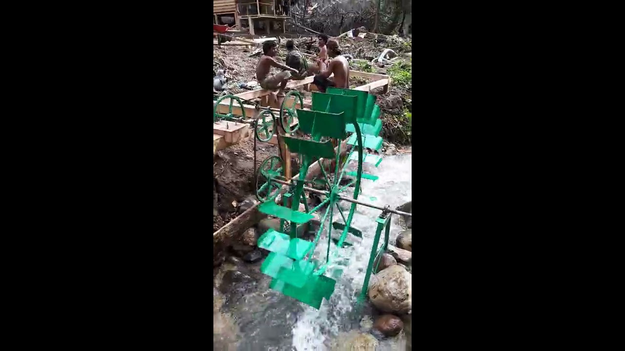Pembangunan Kincir Air untuk pembangkit listrik Electric Pembangunan Kincir Air untuk pembangkit listrik Electric