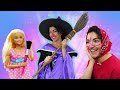 La Befana cerca il suo stile da strega moderna! Video per bambini con Barbie - gioco di bimba