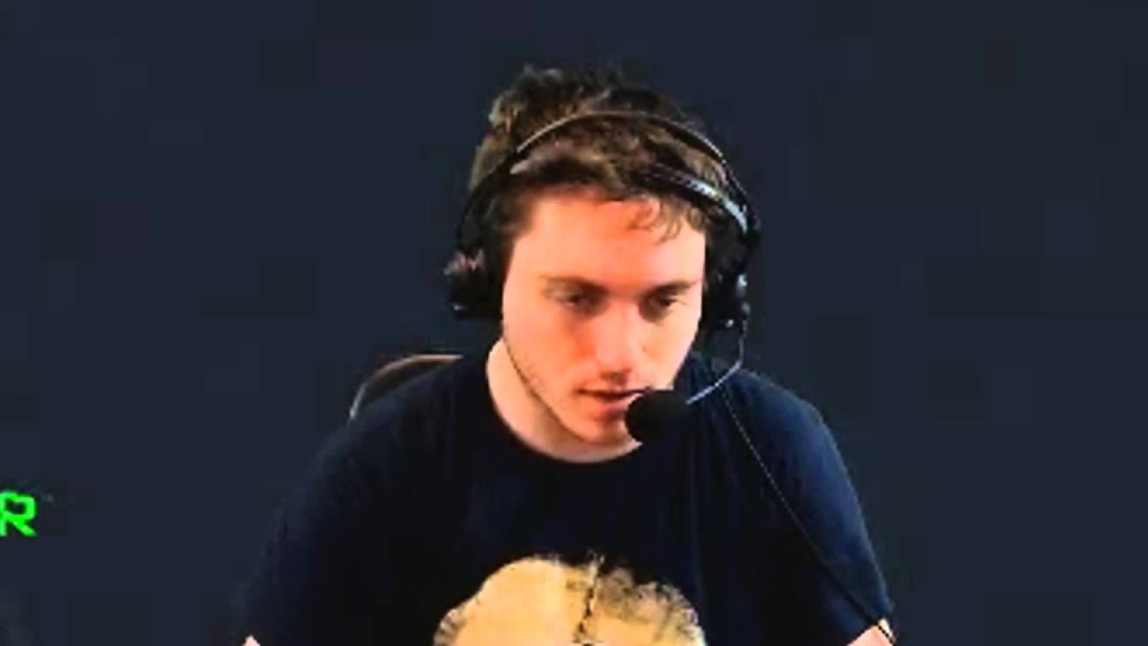 La dédicace de ZeratoR pour Wankil Studio 