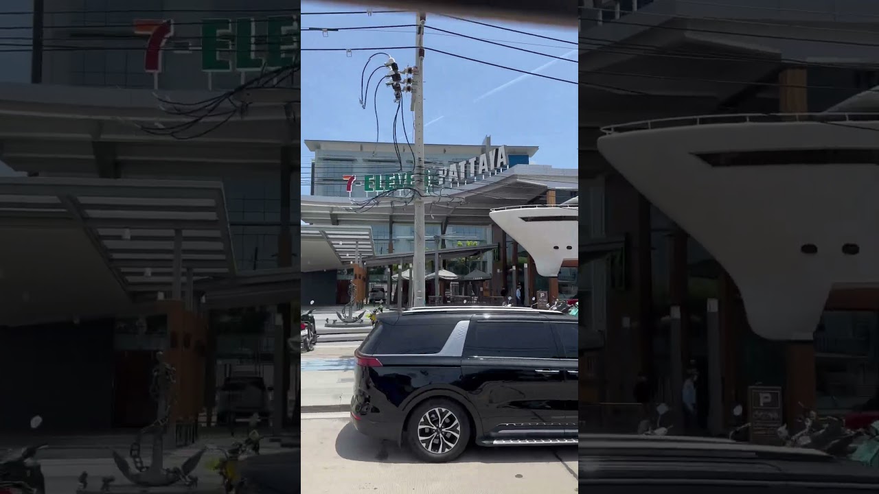 The most Epic 7-ELEVEN in the world is in Pattaya, Thailand! 🇹🇭