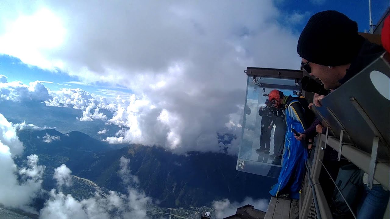 Wingsuit Aiguille du Midi - YouTube