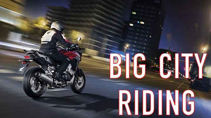 The best tips for beginners to stay safe while riding a motorcycle in the city | SquidTips