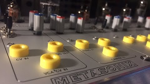 Metasonix 4u RK7 Oscillators to Serge Modular VARI SLOPE Filter