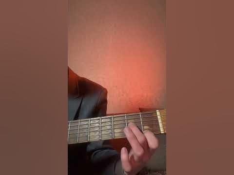 Как зажимать аккорд Dm? #акустика #гитара #обучениегитаре #викторцой ...