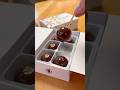 220年以上人気な手作り漆黒あんこ玉(Handmade Jet-Black Anko Balls Popular for Over 220 Years)