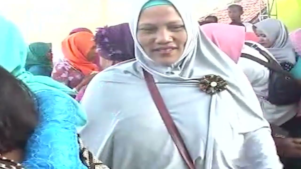 SAMBIL MENUNGGU SAHUR KITA BERJAIPONGAN  BUAH NGORA & KABUNGBULENGAN