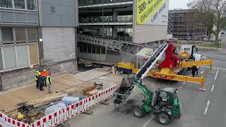 Putzmeister: Mobile belt conveyor Telebelt TBS130 as semi-trailer conveys gravel and concrete